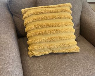 Decorative Throw Pillow 