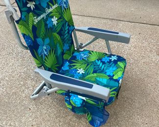 Tommy Bahama Reclining Folding Beach Chair With Built In Cooler