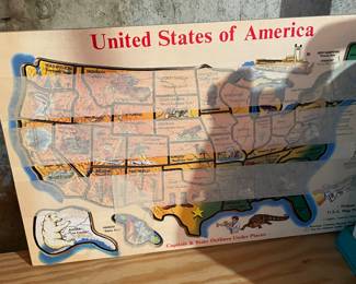 Wooden United States of America Deluxe Map Puzzle
