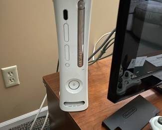 X-Box 360 with 2 Controllers 