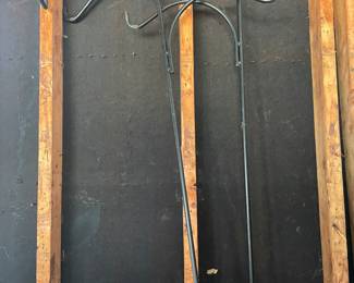 Shepherd's 2 Hook Garden Poles