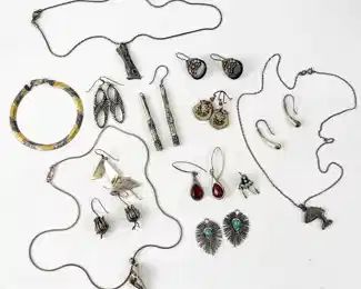 Fine Sterling Silver Jewelry 79.5 Grams
