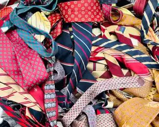 Tommy Hilfiger, Pride Of England, J.G. Hook, Kenneth Gordon, Britches, Raleighs, Ralph Marlin, Lilly Dache, Gant And Many Others Assorted Tie Lot
