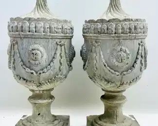 Faux resins architectural decorative urns
