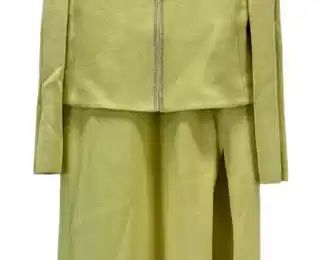St.John Evening 2-Piece Lime Green Suit, Size 4, In Good Pre-Owned Condition
