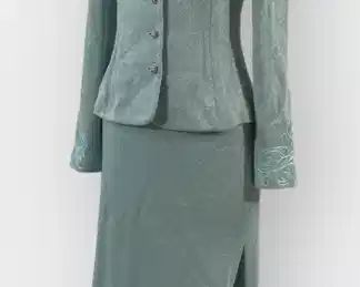ST JOHN EVENING COORDINATES SZ 4 KNIT AQUA METALLIC WITH EMBROIDERY, MICROSTUDS ON COLLAR, SILVER TONE RINESTONE BUTTONS
