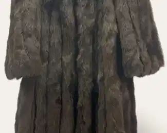 Beautiful SAGA FOX Coat size M in excellent condition
