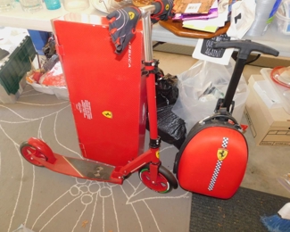 MESUCA FERRARI SCOOTER AND ACCESSORIES
