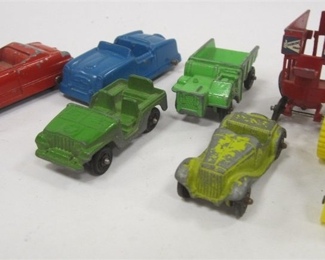 VINTAGE METAL DYE CAST TOY CARS INCLUDING FOUR TOOTSIE