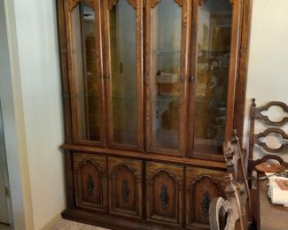Display Cabinet 