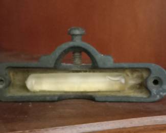 Antique Level
