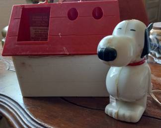 Snoopy Toothbrush Holder