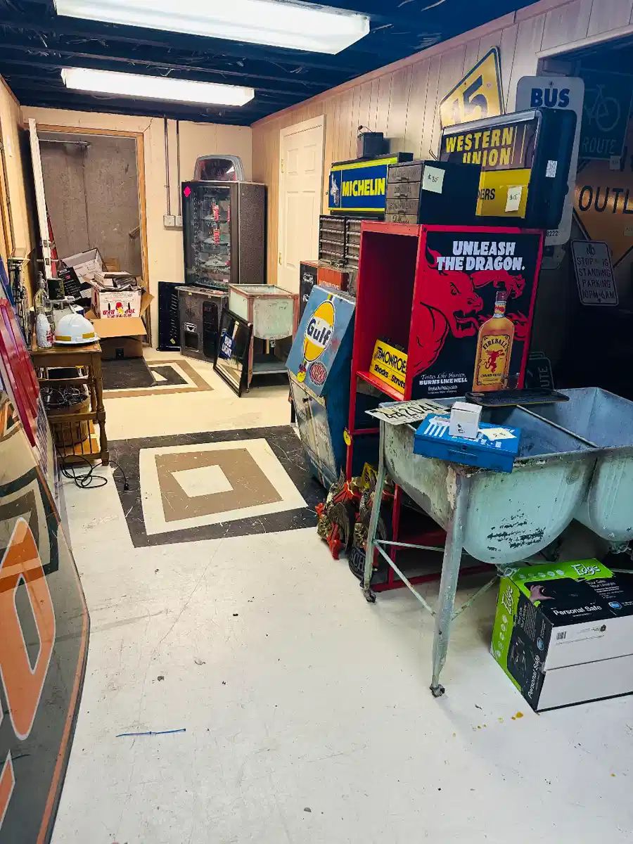 Antique and collectible sale in Kalamazoo, MI starts on 8/20/2023