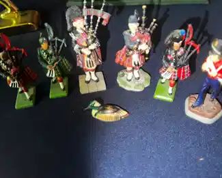 Miniature Scotsmen