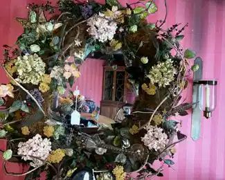 Wreath mirror
