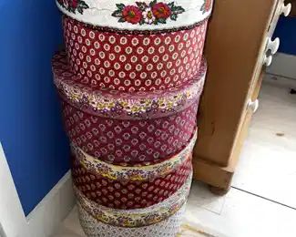 Pierre Deux hatboxes