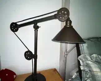 Table lamp