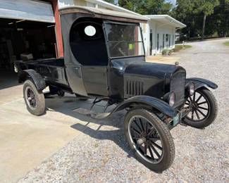 1925 Ford