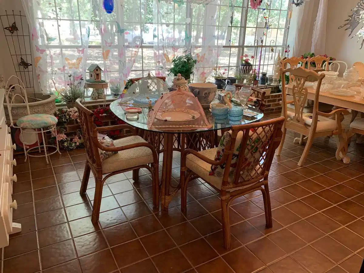 Estate Sale In Burleson starts on 8/18/2023