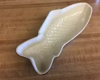 Heavy potter "fish" dish