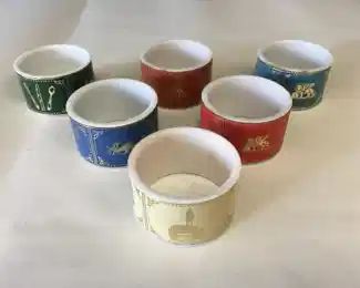 Asian influence plastic napkin rings