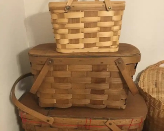 Vintage picnic baskets 3 sizes