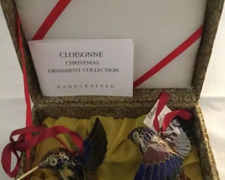 Cloisonne hummingbirds w/box