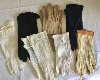 Vintage ladies gloves