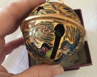 Cloisonne ornaments/bell