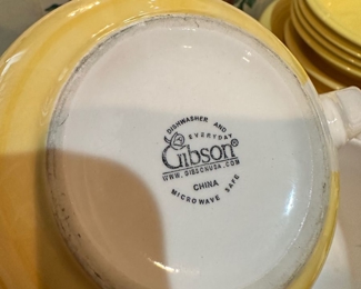 Gibson Dishes