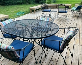 wrought iron patio furniture