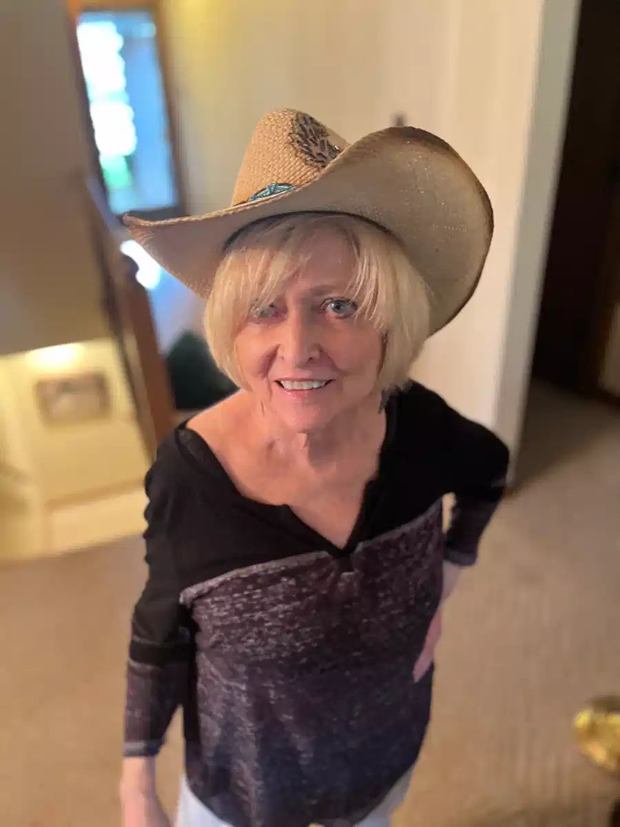 Bozarth Estate Sales are back. in Topeka, KS starts on 8/18/2023