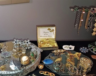 Lots of lovely items 