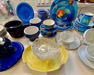 Misc kitchen servingware