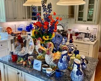 Ceramic roosters 