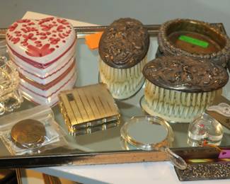 Sterling clothing brushes