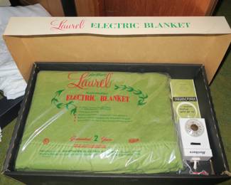 Too cool! Vintage electric blanket, new in box. Check out that color.