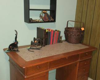 Oak desk and some cool vintage office items