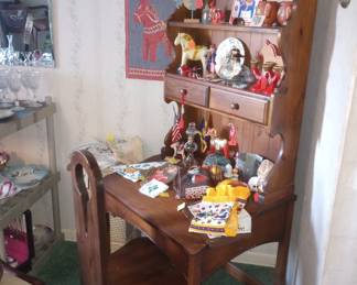Very cool vintage desk with chair. Decorated with many Swedish vintage items. 