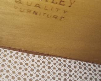 Vintage Huntley bedroom set!