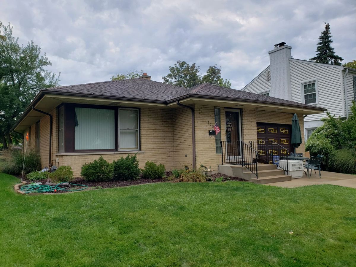 50 Off Sunday! Des Plaines Estate Sale starts on 9/21/2023