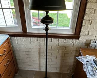 Great floor lamp! 