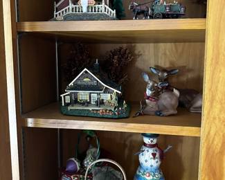 Built in hutch filled with Christmas! 