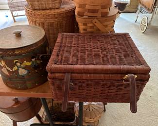 Now we have been in the house for a couple of days, items are starting to come together! This is the BASKET collection! Peterboro ~ Longaberger ~ and MANY HANDMADE and signed! 