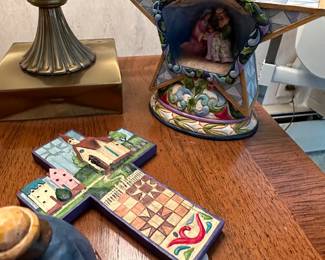 A MASSIVE Collection of Jim Shore Collectibles! EVERY Holiday! LAMPS!