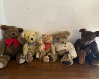 Collectible Bears - Boyd and others - Articulated!