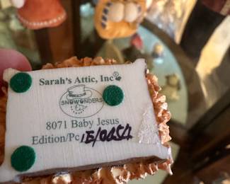 Another grouping of great collectibles! Here is a SARAH'S ATTIC Creche! Adorable and 8 pieces!