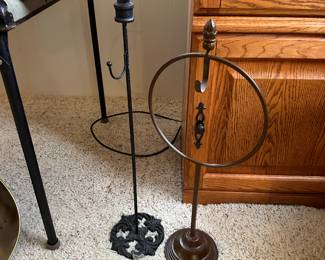 Two great wreath hangers! 