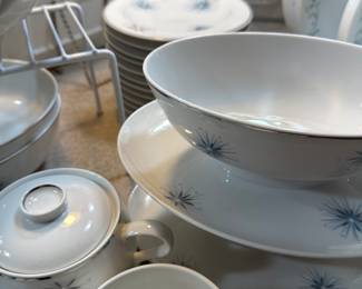 FANTASTIC new find! This set of beautiful EASTERLING China made in Bavaria Germany! Absolutely awesome with the space/starburst pattern! Must see to appreciate!!