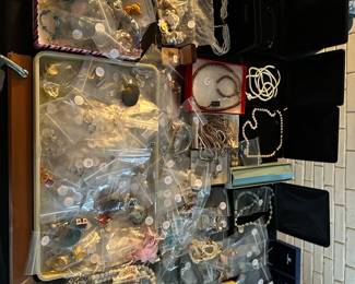 Tables full of great jewelry!! 